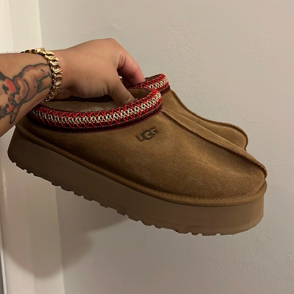 PLATFORM UGG TASMANS